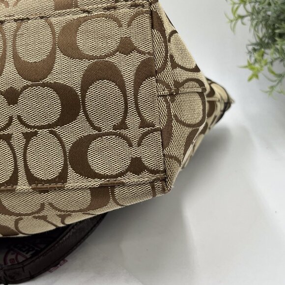 Authenticated Coach Signature Canvas Tote Patent Leather Trim Tan/Brown F28504 - Picture 10 of 15